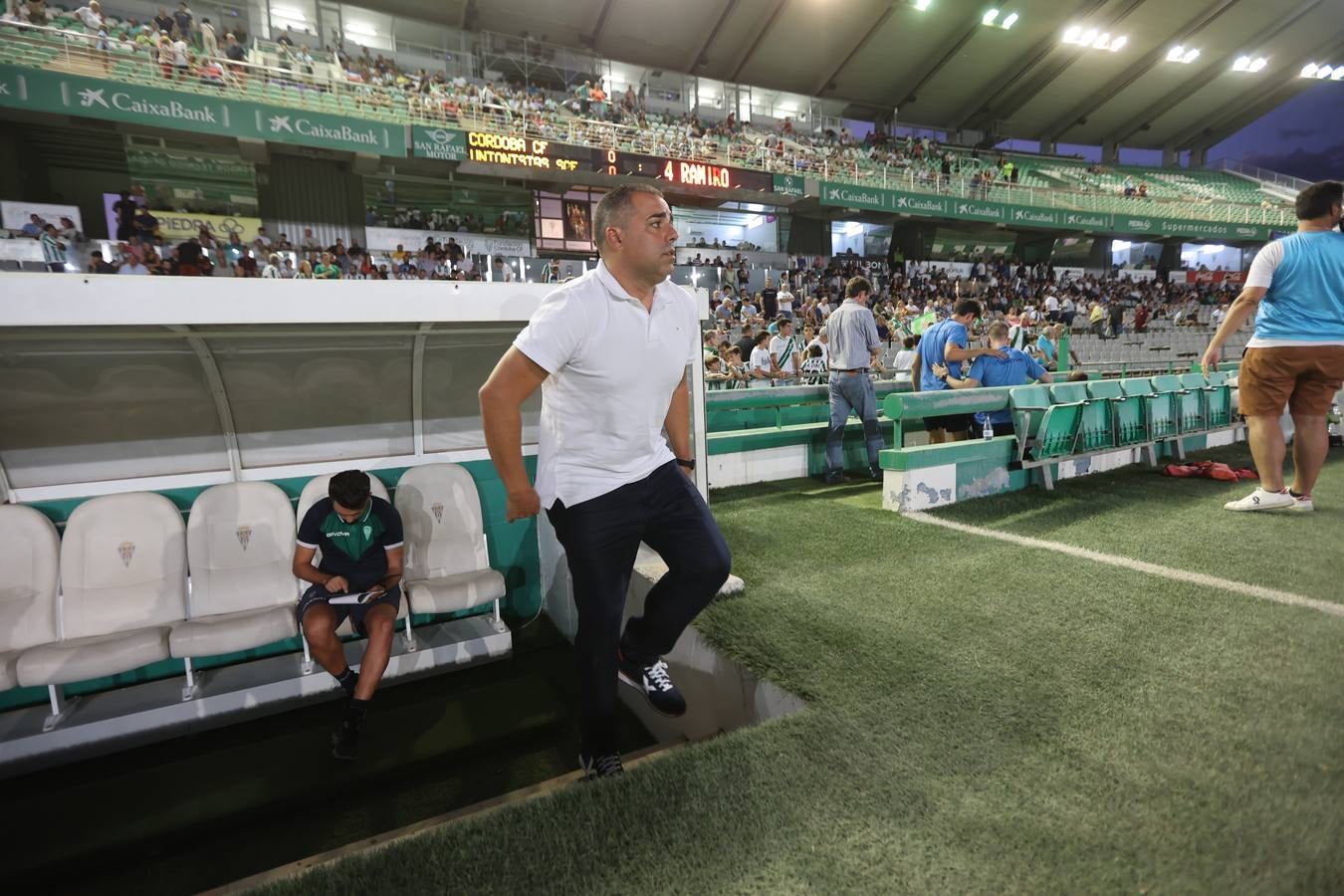 El ambiente en las gradas en el Córdoba CF - Unionistas, en imágenes