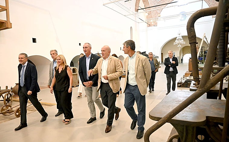 La Junta extenderá el servicio telefónico 012 en municipios del medio rural