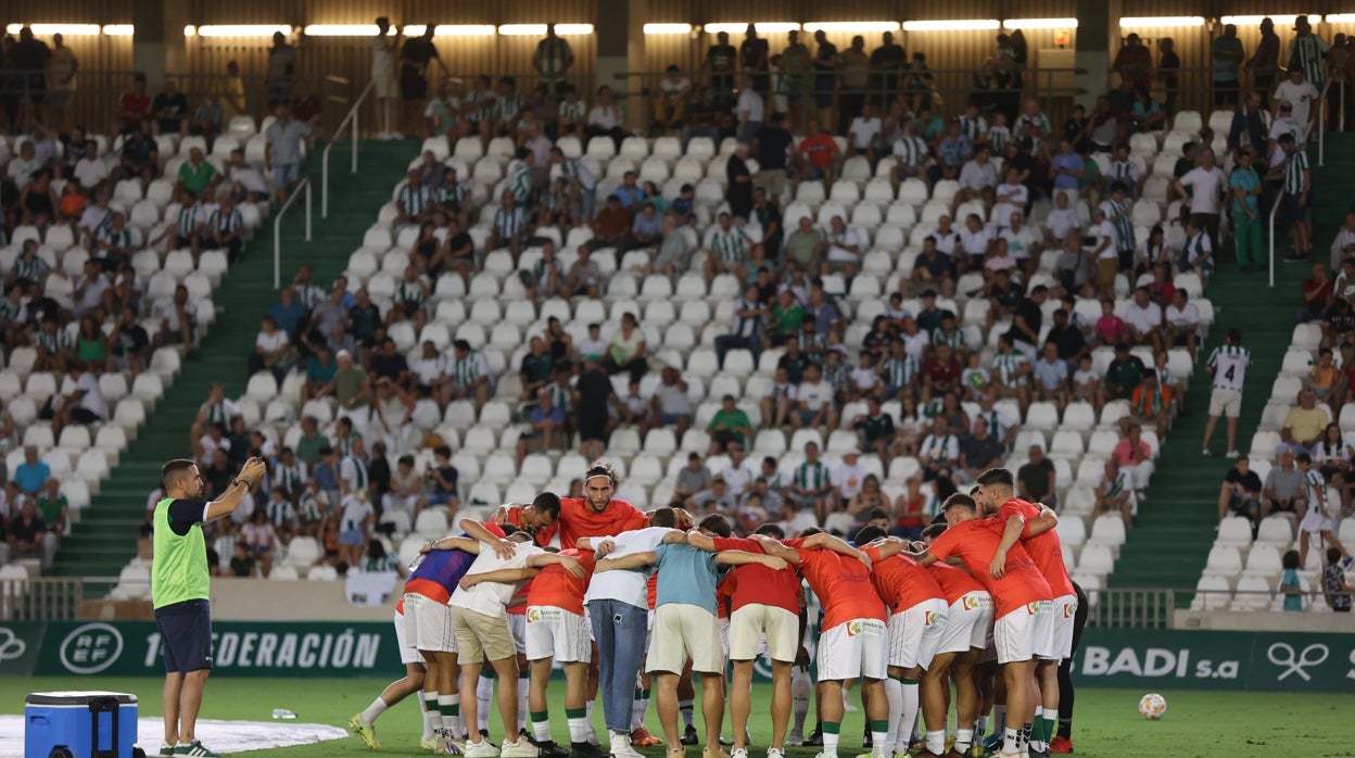 El Córdoba tendrá 19 rivales en el Grupo 1 de Primera RFEF pase lo que pase