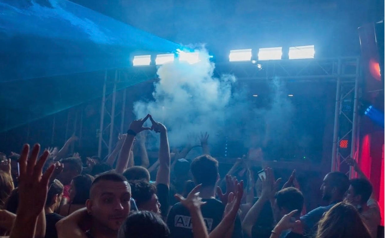 Chocolate, 'la catedral de la música' reabre la discoteca más famosa de la Ruta del Bakalao Chocolate, 'la catedral de la música' reabre la discoteca más famosa de la Ruta del Bakalao