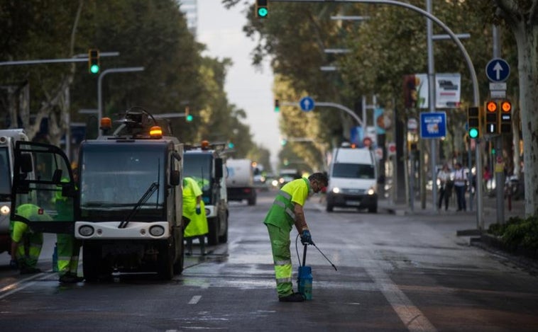 UGT convoca una huelga en los servicios de limpieza de Barcelona para las fiestas de la Mercè