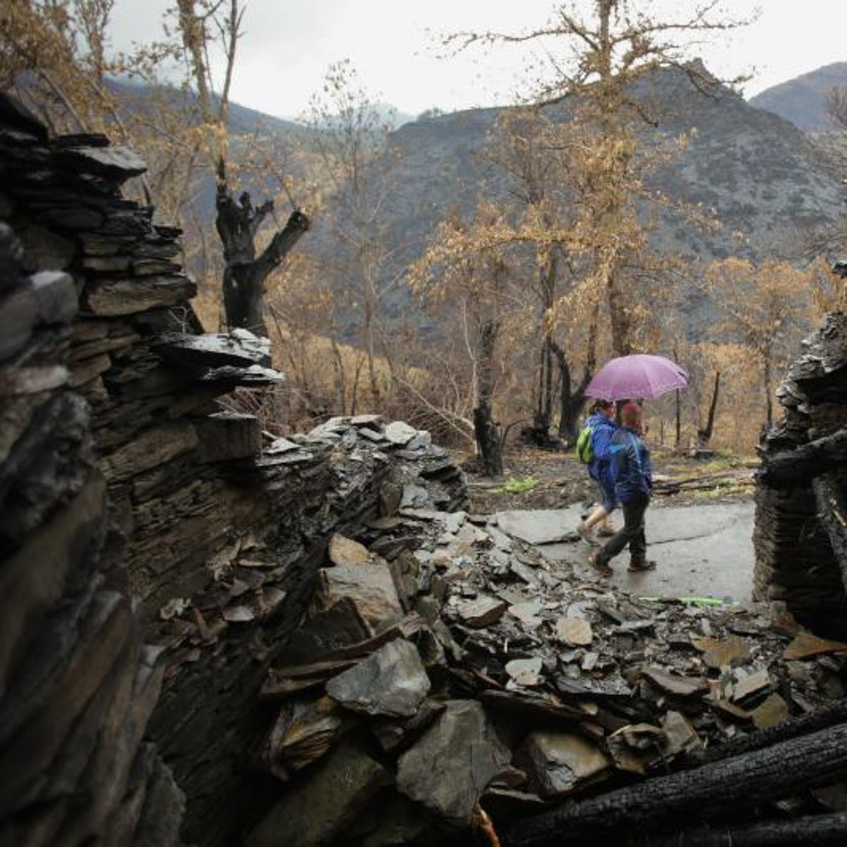 El Concello de Folgoso do Courel pide al Gobierno ayudas para las segundas viviendas afectadas por el incendio