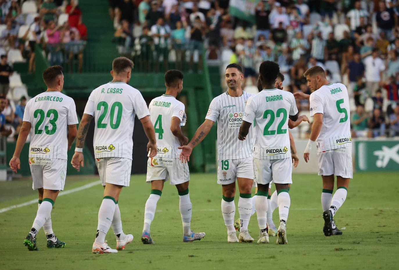 Las espectaculares imágenes de las mejores jugadas del Córdoba CF - Fuenlabrada