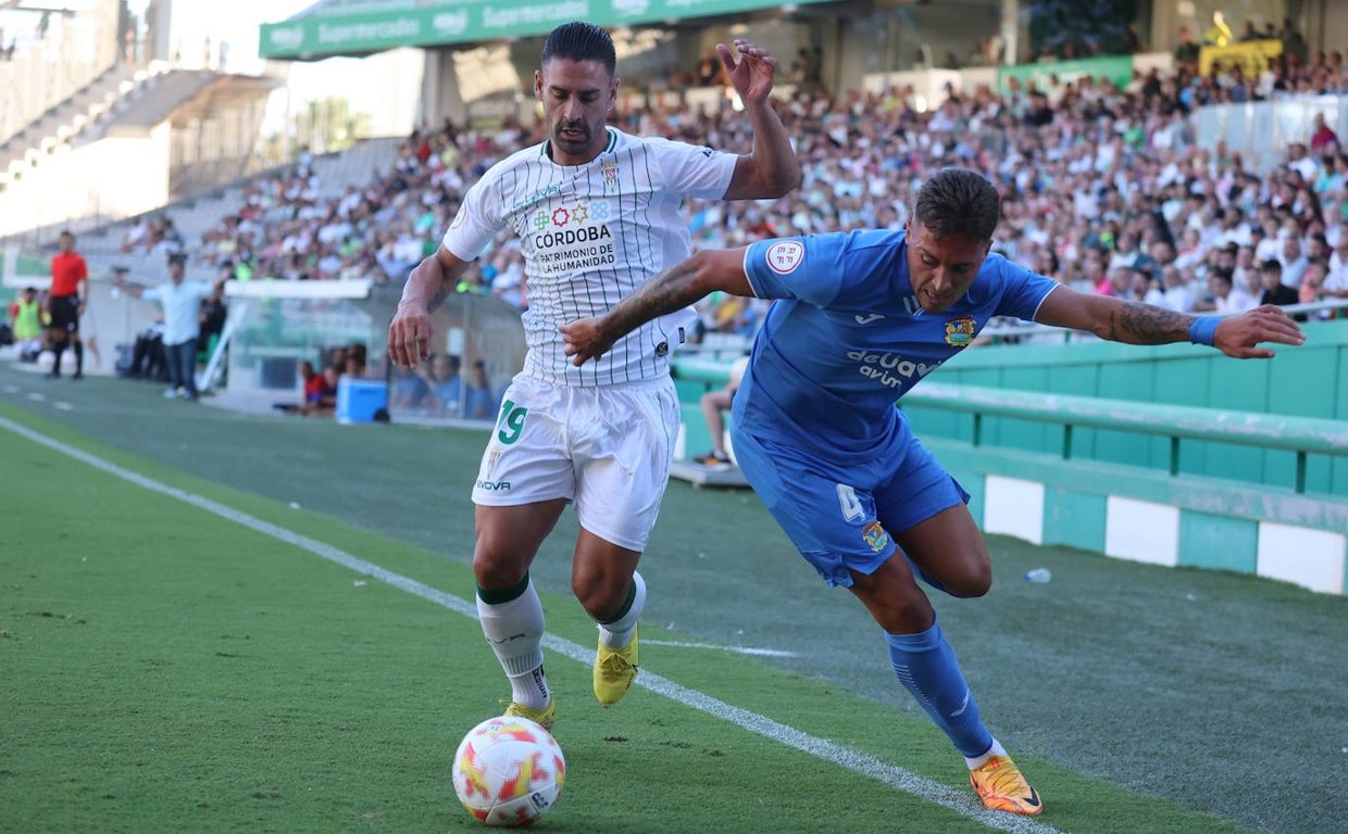 Otra acción del Córdoba CF frente al Fuelabrada