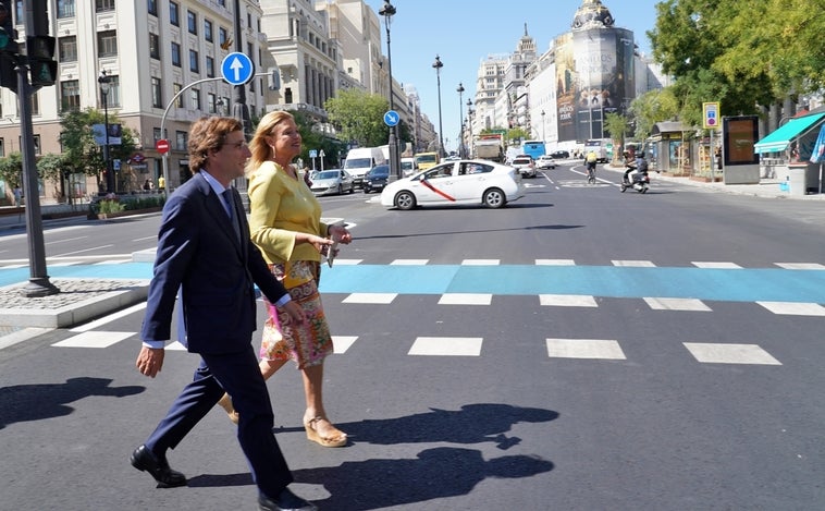 El centro de Madrid avanza en su reforma: finalizan las obras en la calle Alcalá entre Cibeles y Cedaceros