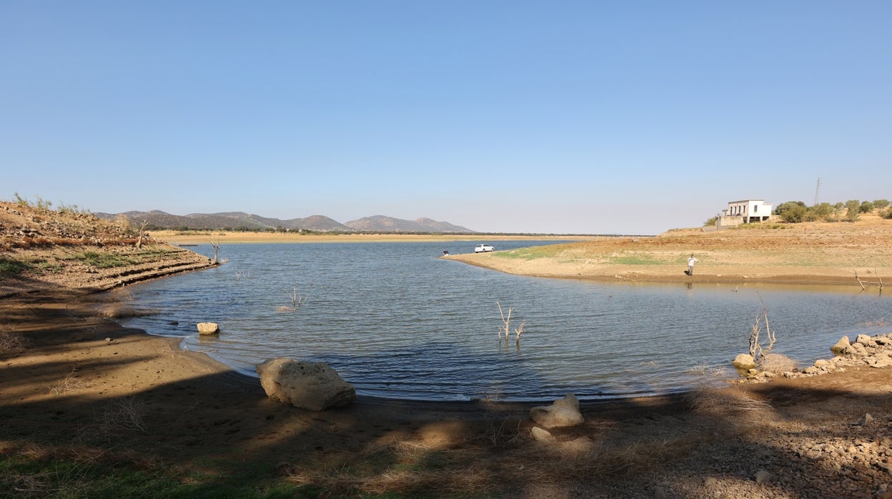 La Diputación de Córdoba garantiza ahora el consumo de agua hasta febrero en el norte