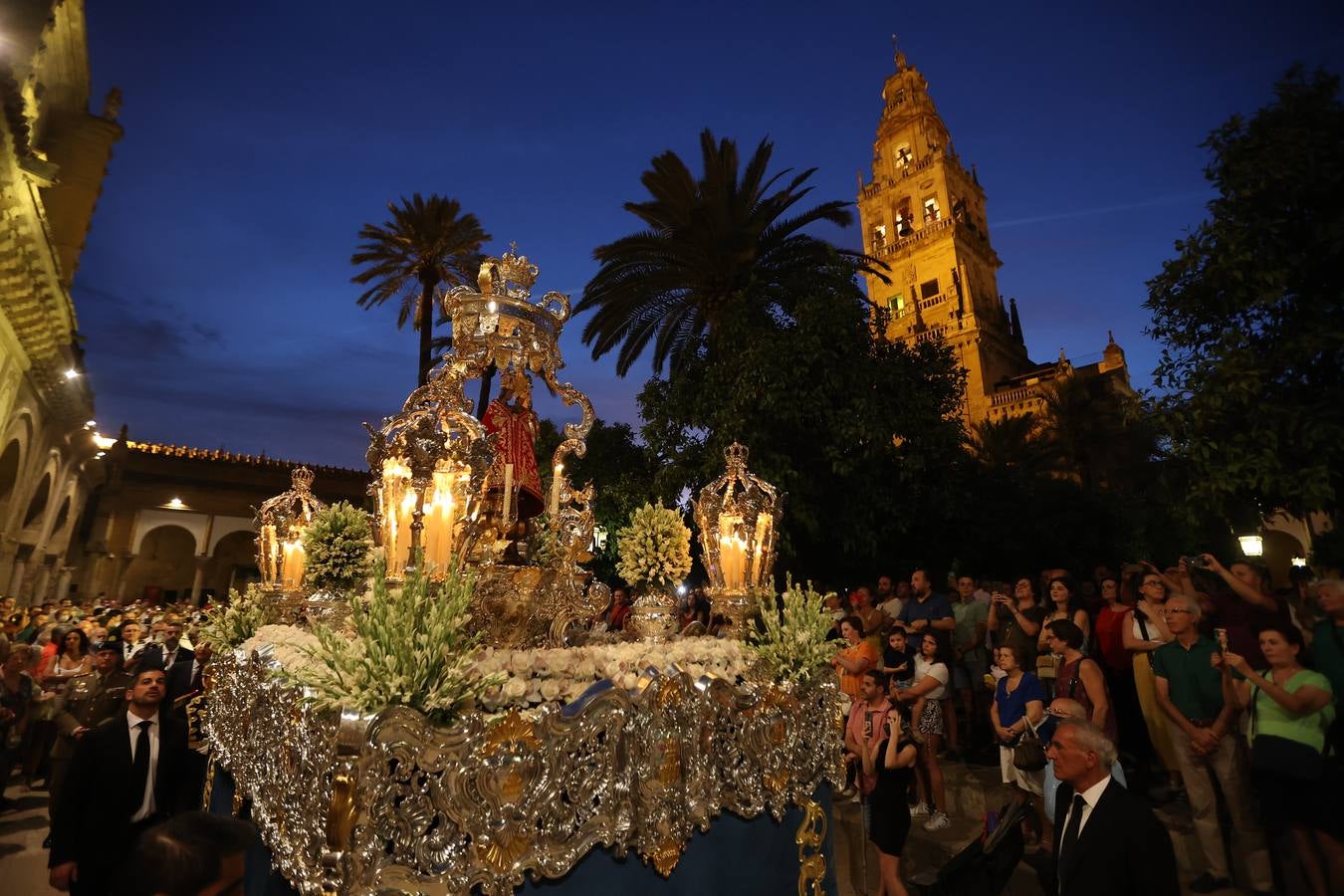 La procesión de la Fuensanta en Córdoba, en imágenes