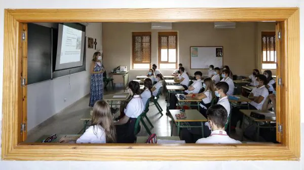 El curso escolar comienza el lunes en Córdoba con casi 64.000 alumnos, 2.000 menos que el año pasado