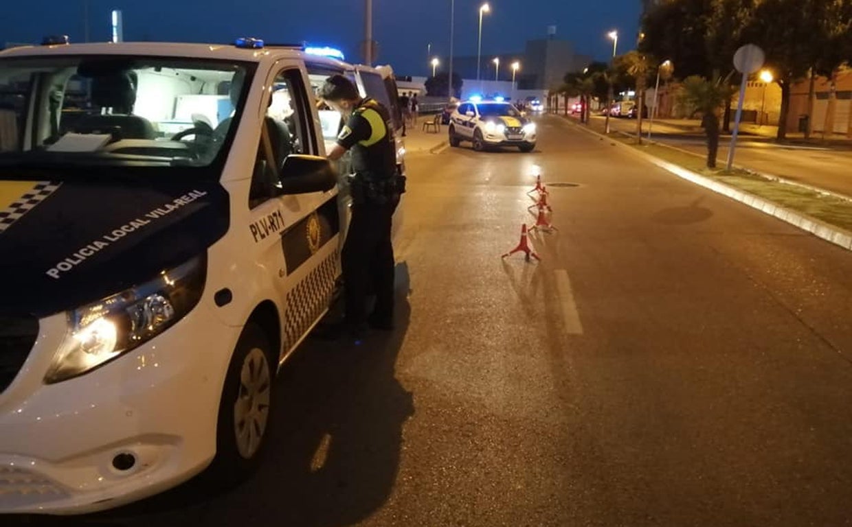 Control de alcoholemia por la Policía Local de Villarreal durante las fiestas locales