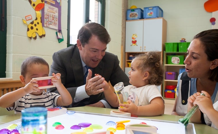 La educación de uno a dos años será gratuita en Castilla y León a partir del próximo curso