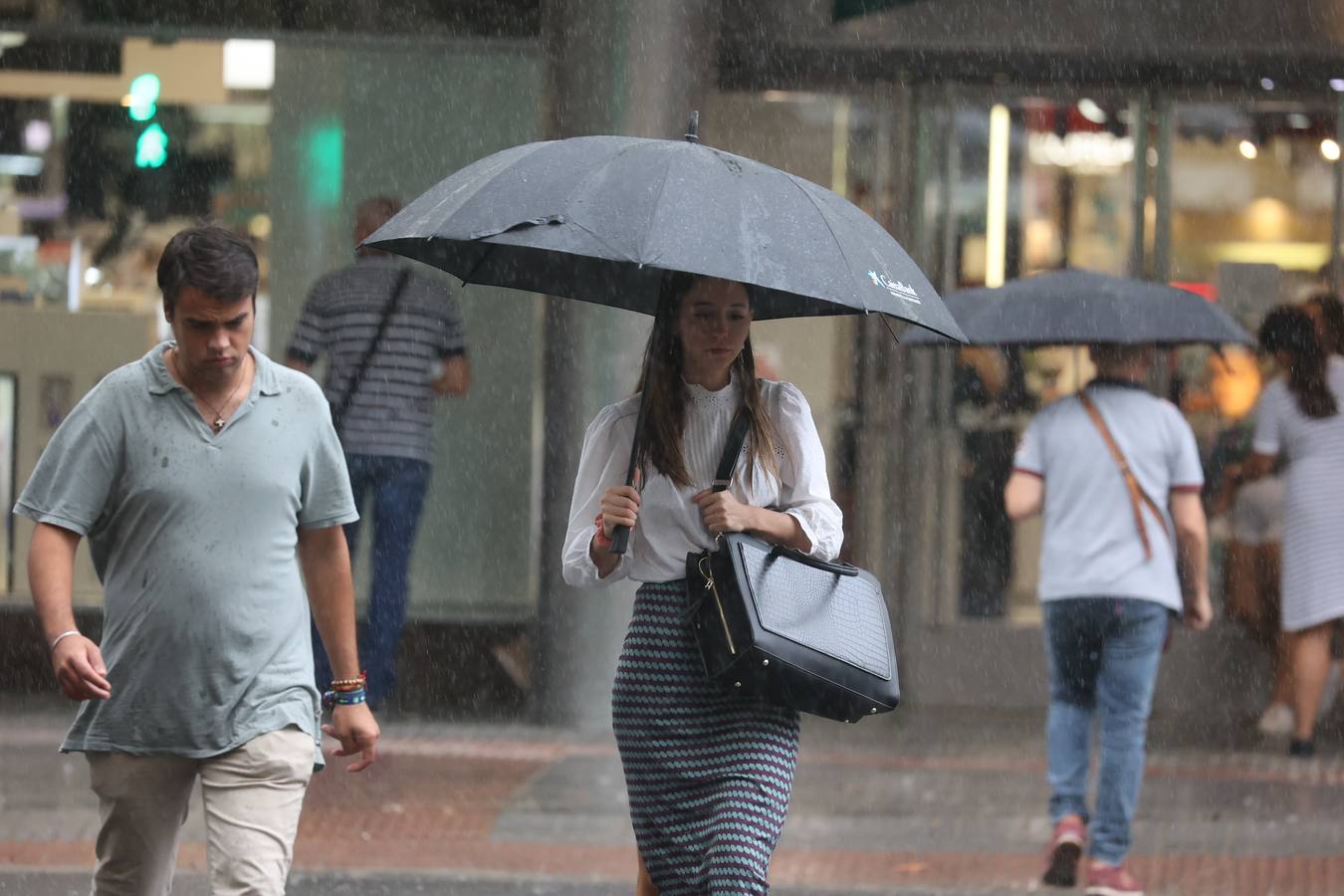 La ansiada lluvia vuelve a Córdoba, en imágenes