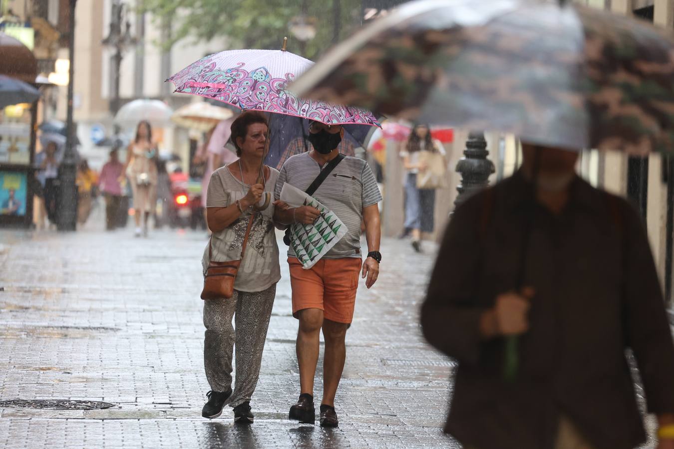 La ansiada lluvia vuelve a Córdoba, en imágenes