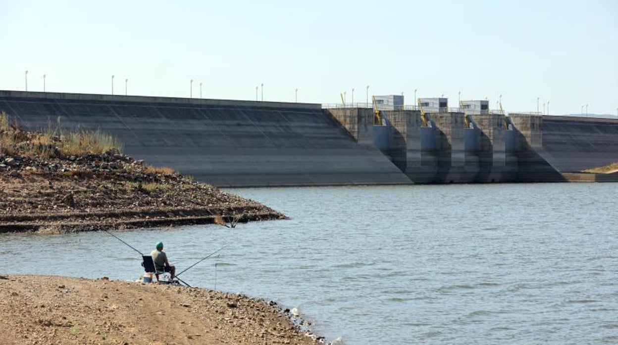 El pantano de Sierra Boyera baja por primera vez del 10 por ciento en esta sequía