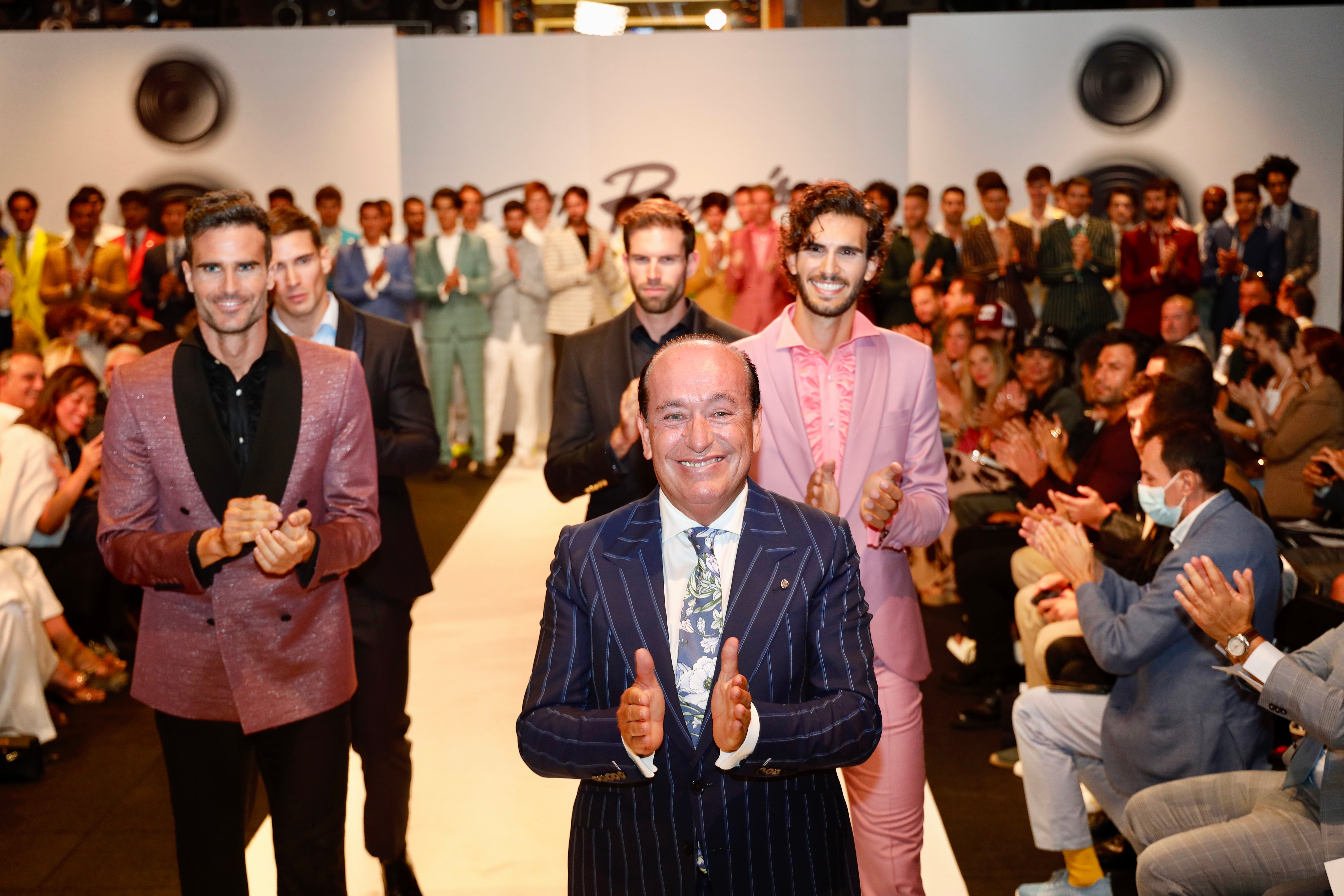 Félix Ramiro triunfa con su colección &#039;Arco Iris&#039; en la Mercedes-Benz Fashion Week de Madrid