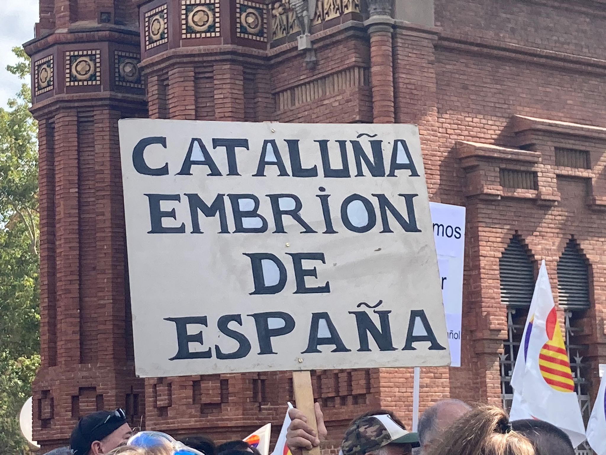 Pancarta de la manifestación por el castellano, organizada por Escuela para Todos