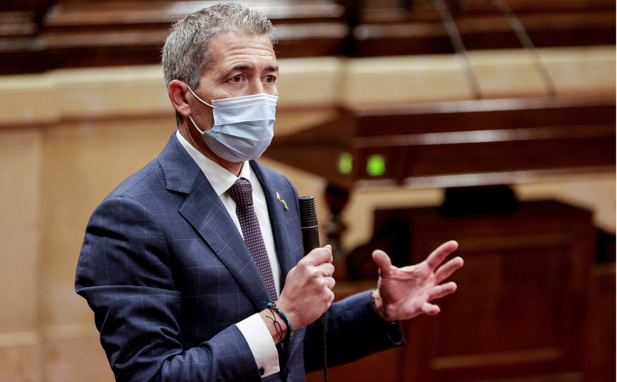 El consejero Josep Gonzàlez-Cambray en el Parlament