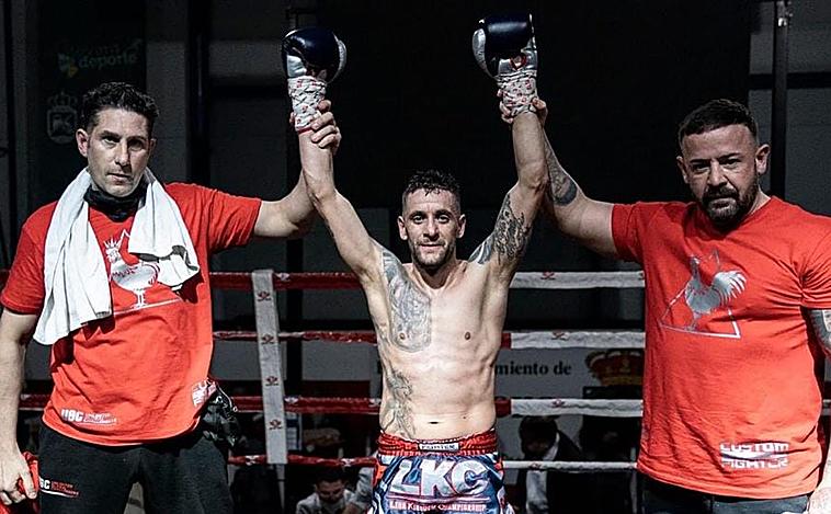 Davicillo Lahm, el pentacampeón de España de kickboxing que cierra su trayectoria a los 40 años con su 'último baile'