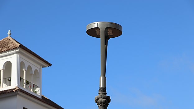 Farolas de la discordia en el barrio de La Barrera