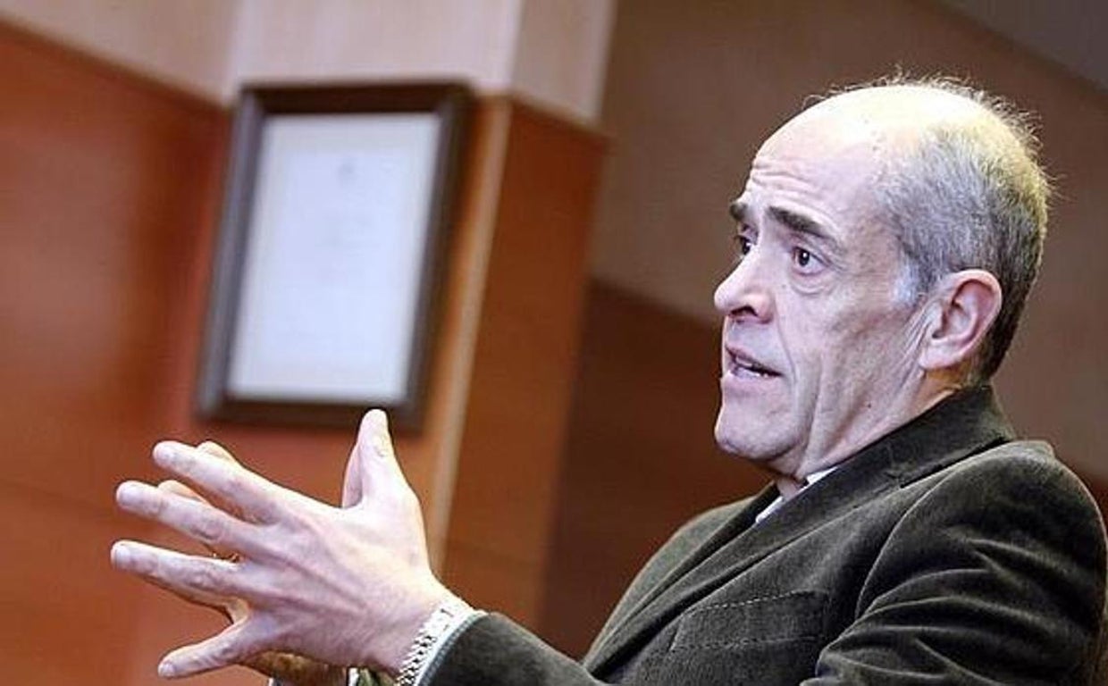 Jesús Carrobles volverá a presidir la Real Academia de Bellas Artes y Ciencias Históricos durante los próximos tres años