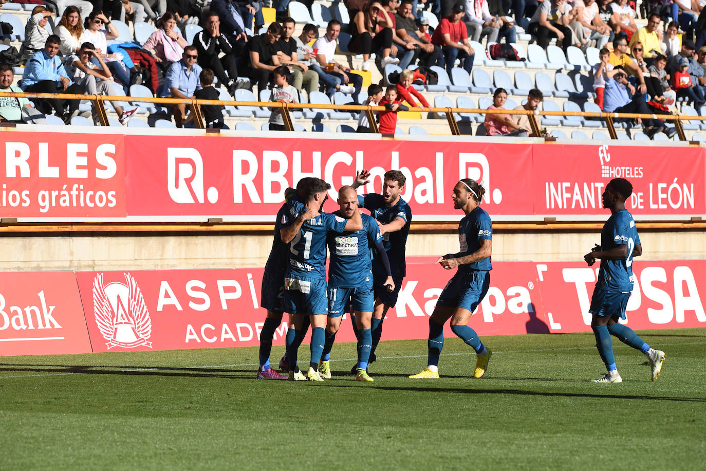 Las imágenes más espectaculares del Cultural Leonesa - Córdoba CF