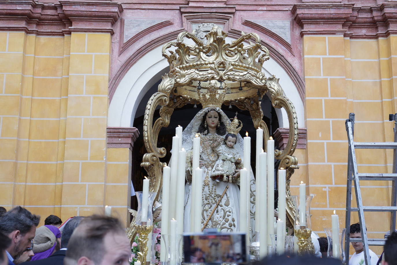 La procesión de la Virgen del Socorro por Córdoba, en imágenes