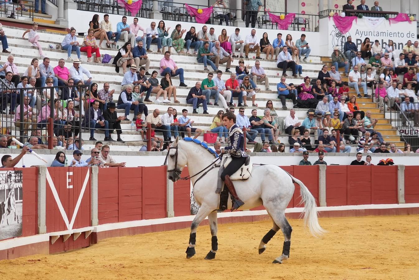La corrida de rejones de Pozoblanco, en imágenes