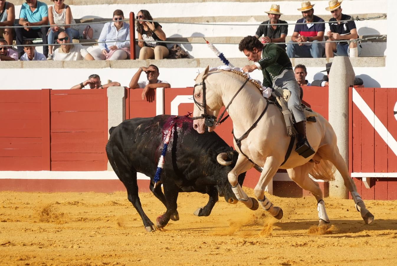 La corrida de rejones de Pozoblanco, en imágenes