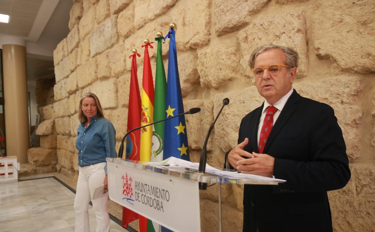 El cogobierno de Córdoba aprueba una cuarta bajada fiscal «prudente» y congela las tasas