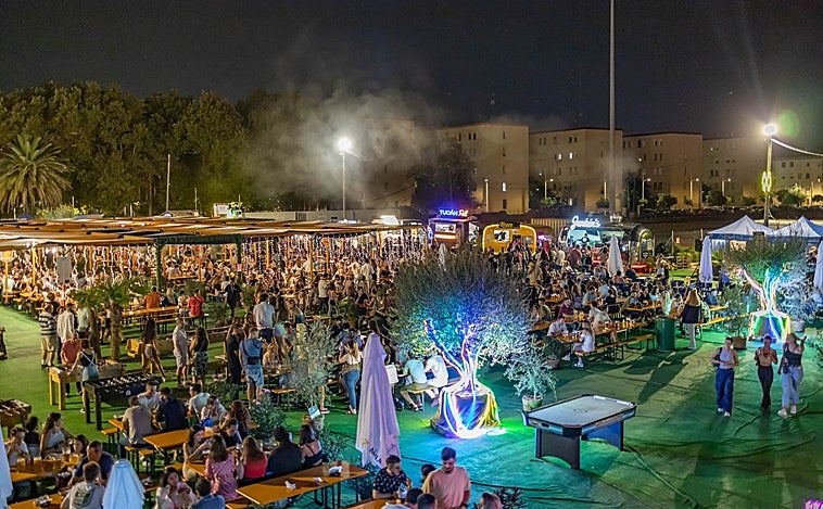 Biergarten en Valencia: así es el «jardín de la cerveza» al estilo alemán en La Marina