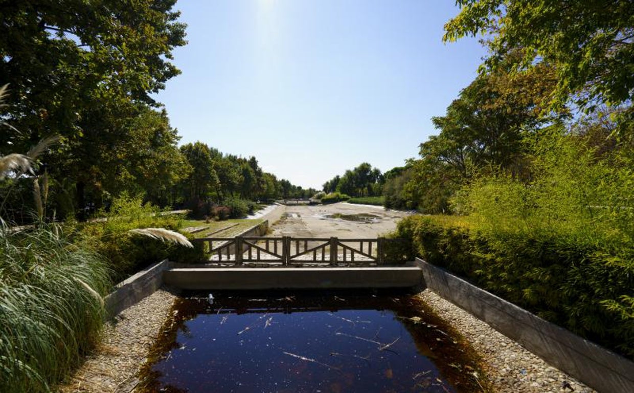Los lagos del Tierno Galván, más de un año en dique seco para su reparación