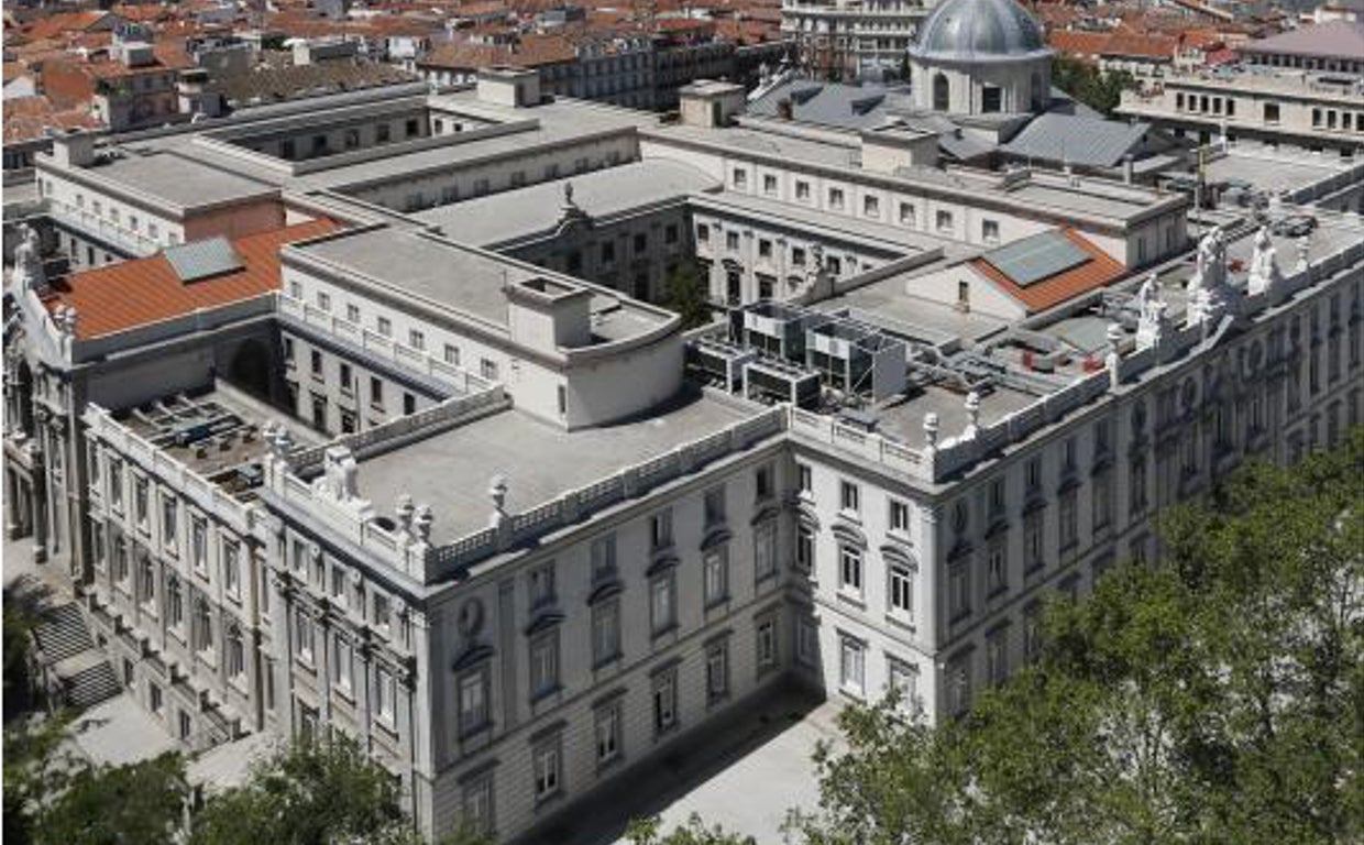 Vsita aérea del Tribunal Supremo en Madrid