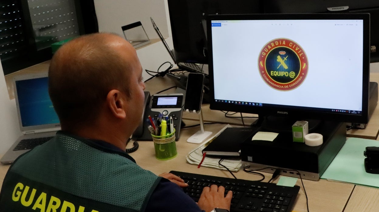 La Guardia Civil desarticula una banda dedicada al alquiler fraudulento en internet