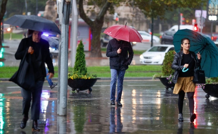 Lluvia en Bilbao: caen tanta agua en una hora como en todo el verano