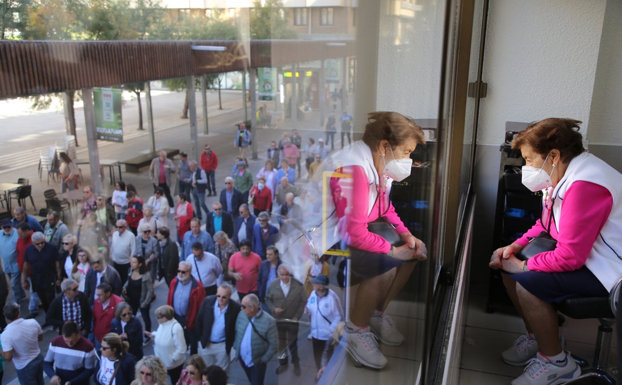 Manifestación convocada por representantes de municipios ribereños de las presas de Ricobayo y Almendra contra los desembalses programados en virtud del convenio de Albufeira