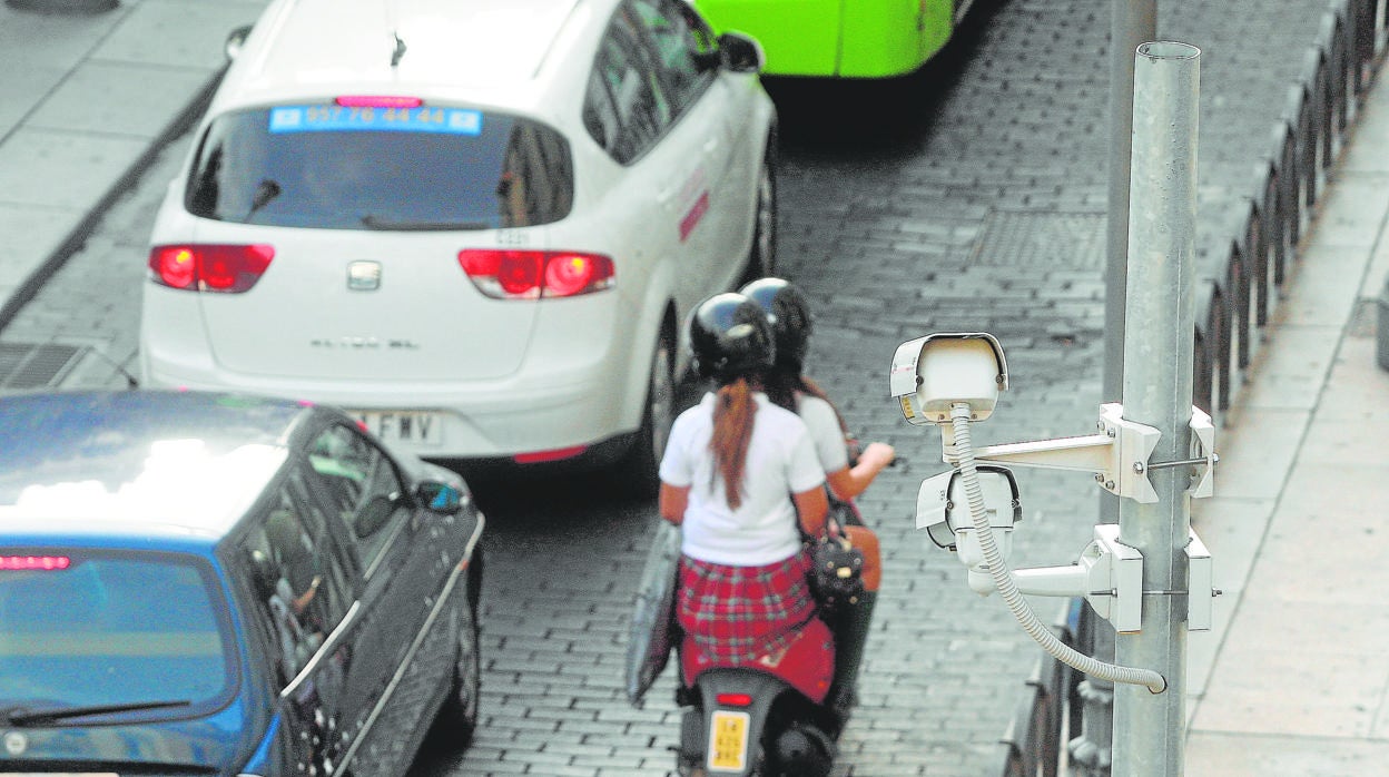 Siete municipios de Córdoba tienen permiso judicial para vigilar las calles con cámaras