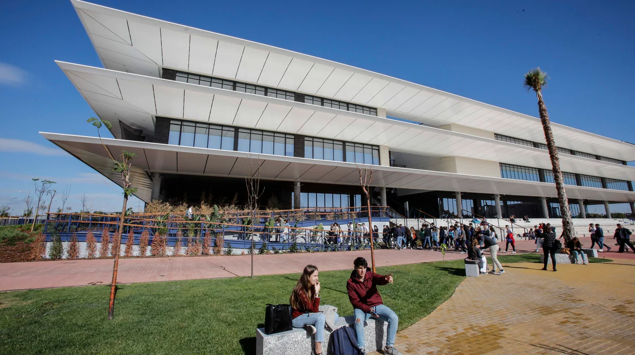 La Universidad Loyola Andalucía arranca su curso de másteres con siete de nuevo cuño