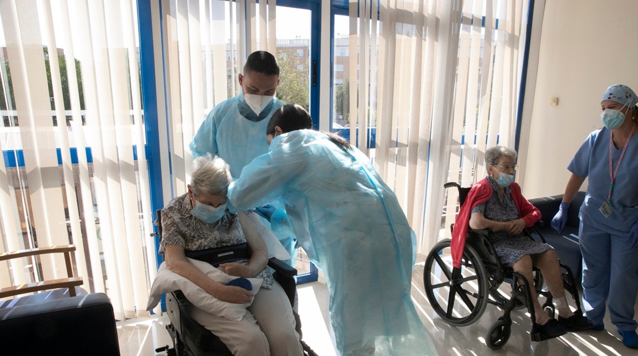 Andalucía comienza este lunes la vacunación contra la gripe y la cuarta dosis Covid