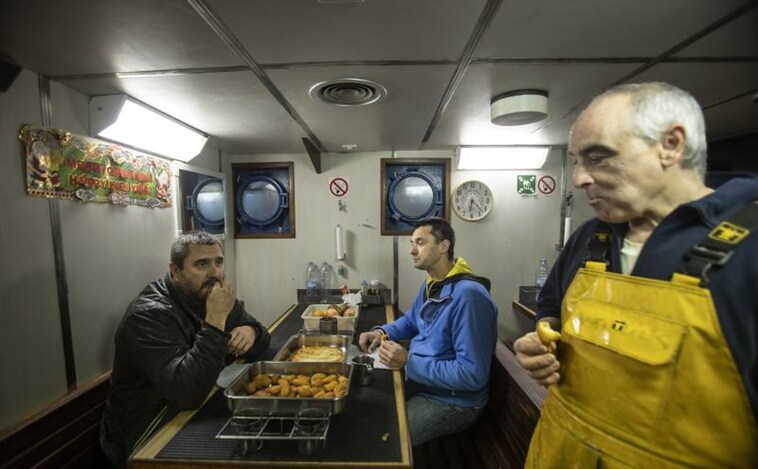 La flota gallega celebra el recurso contra el veto a la pesca de fondo