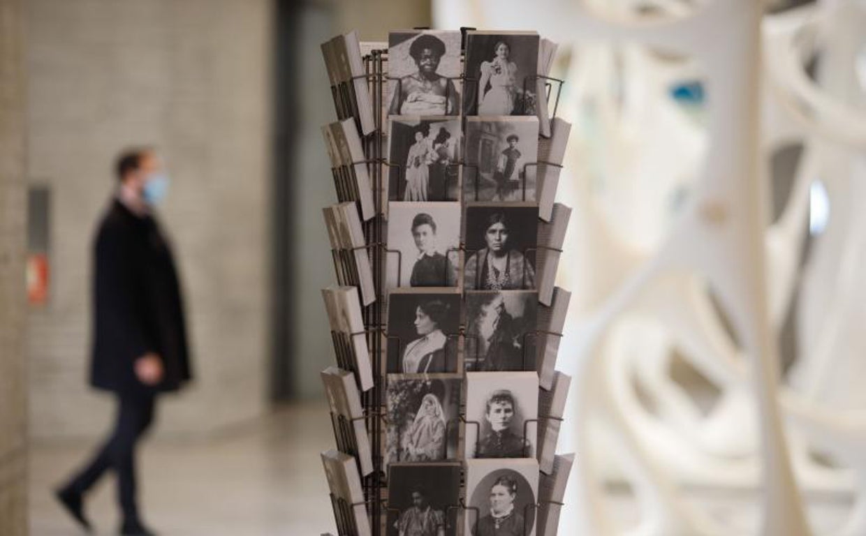 Exposición 'Futuros abundantes' en el C3A