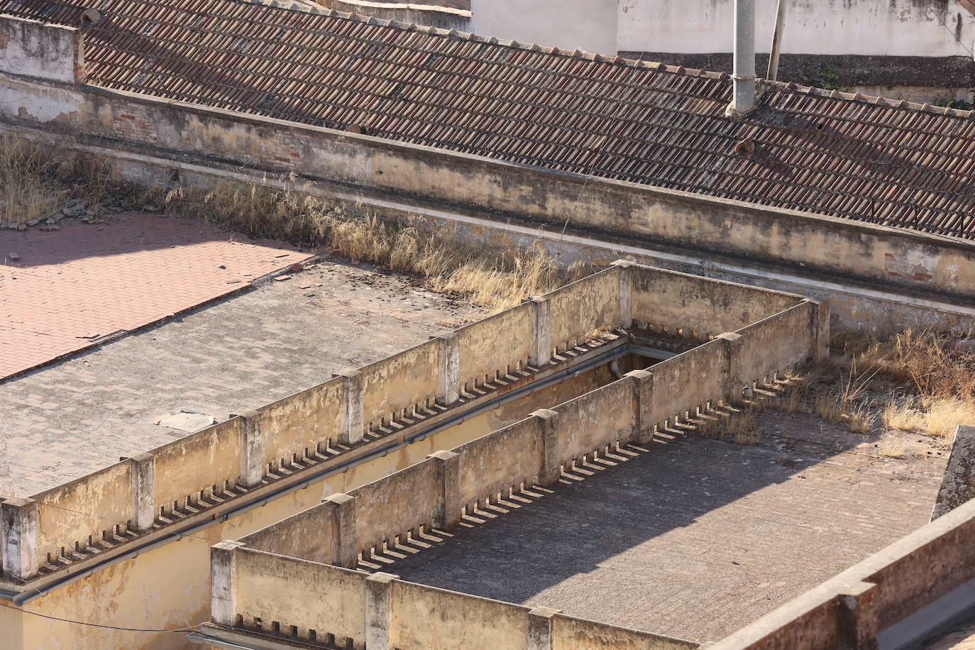 El mal estado de la Zona Militar de Córdoba, en imágenes