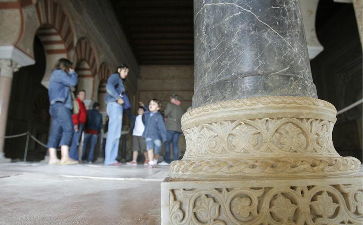 Basa califal de uno de los salones de Medina Azahara en Córdoba