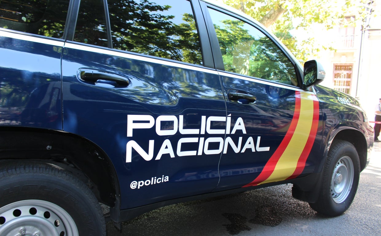 Imagen de recurso de un coche patrulla de la Policía Nacional