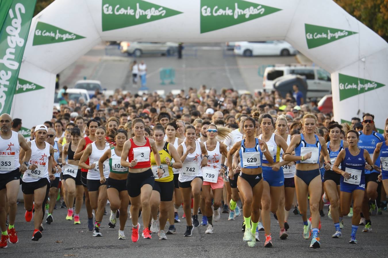 Las mejores imágenes de la XVII Carrera de la Mujer de Córdoba