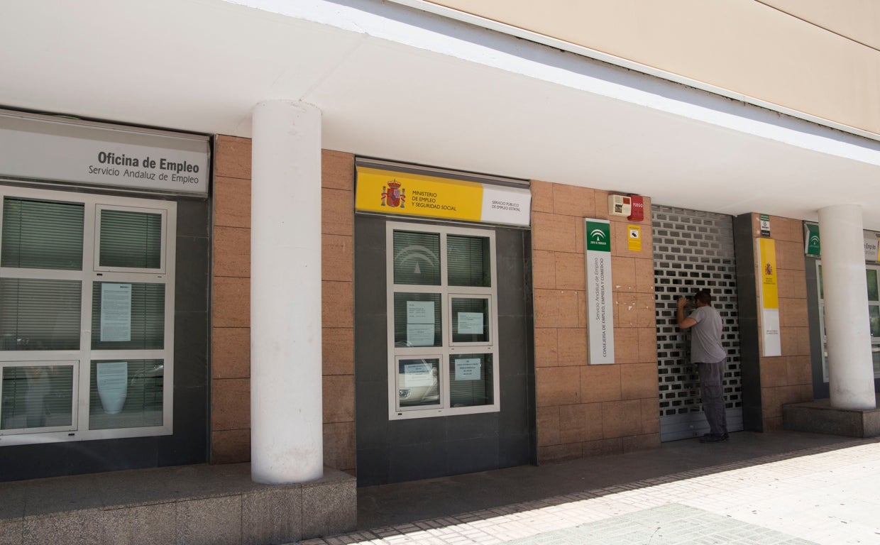 Imagen de una de las oficinas del SAE que hay en Andalucía