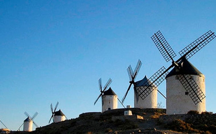 La OCU de Castilla-La Mancha, contraria a la aplicación de una tasa para acceder a los molinos de Consuegra