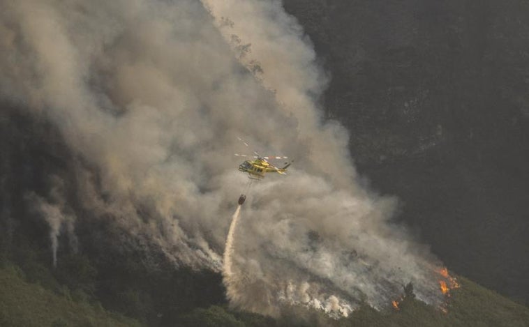 La Fiscalía investigará los medios contra incendios de la Xunta