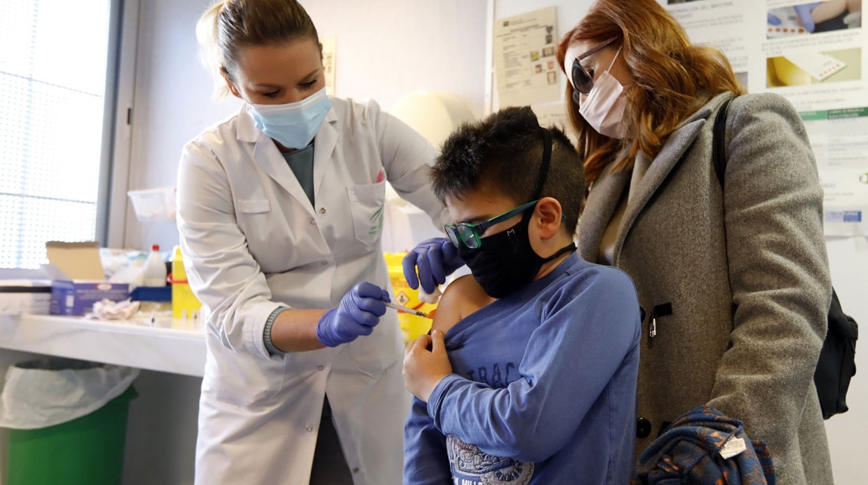 Andalucía comienza este lunes a vacunar contra la gripe a niños de entre seis meses y cinco años