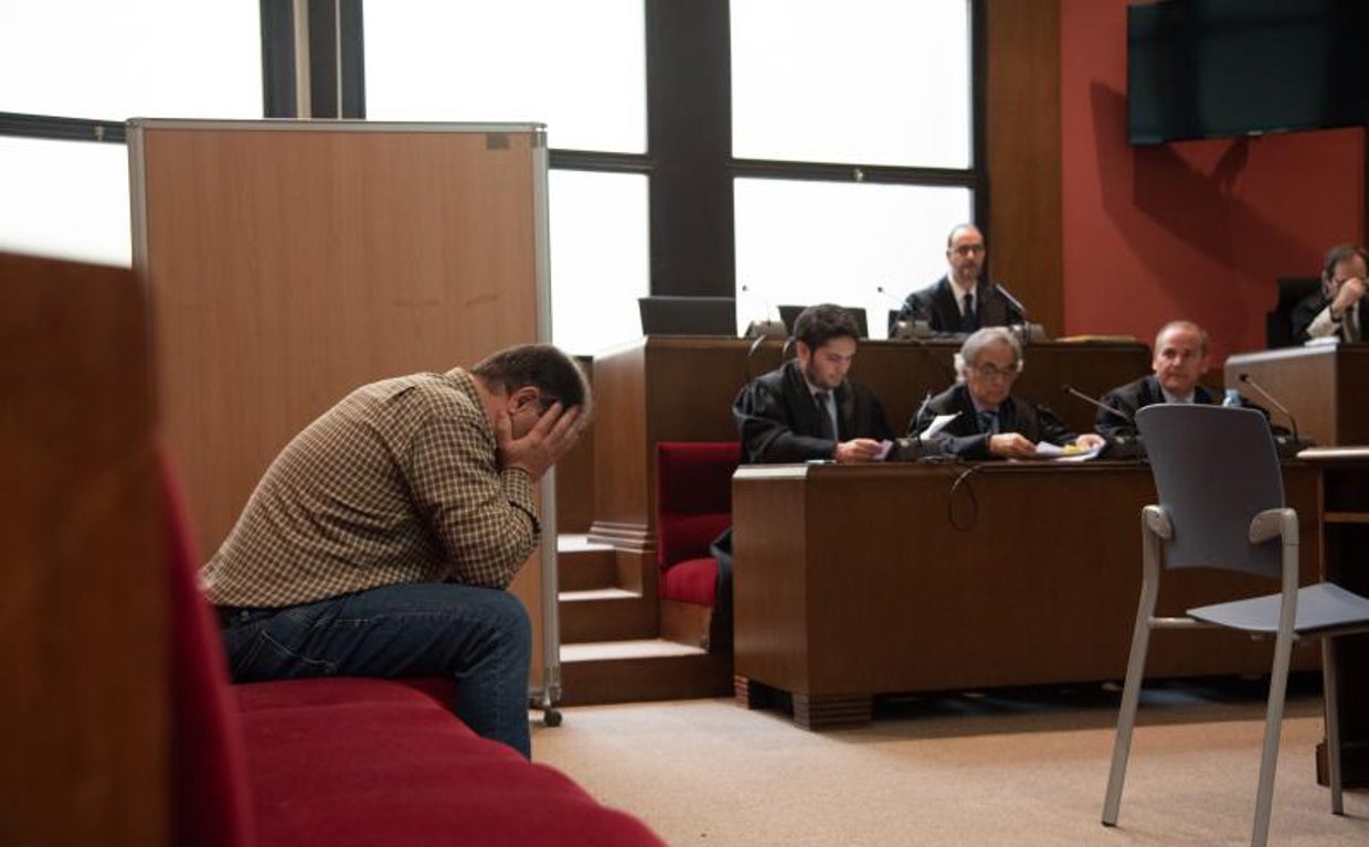 Joaquín Benítez durante el juicio en la Audiencia de Barcelona