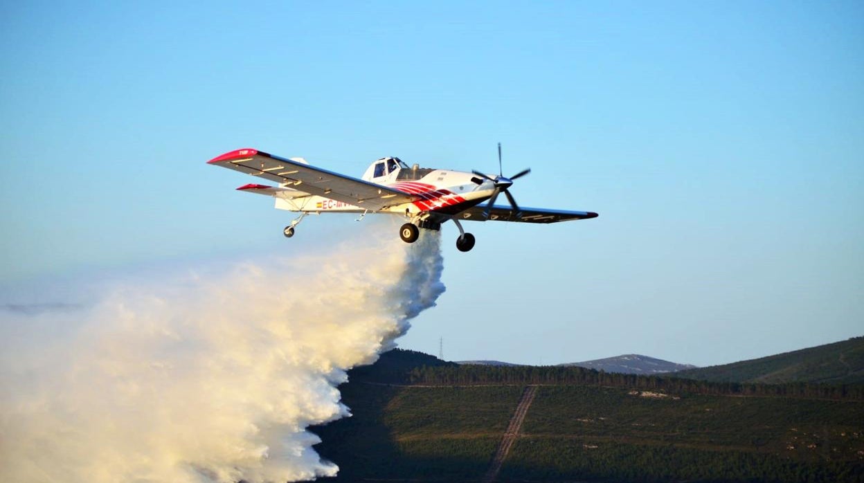 Prosigue la búsqueda de una avioneta contraincendios desaparecida en Orense que volaba hacia Córdoba