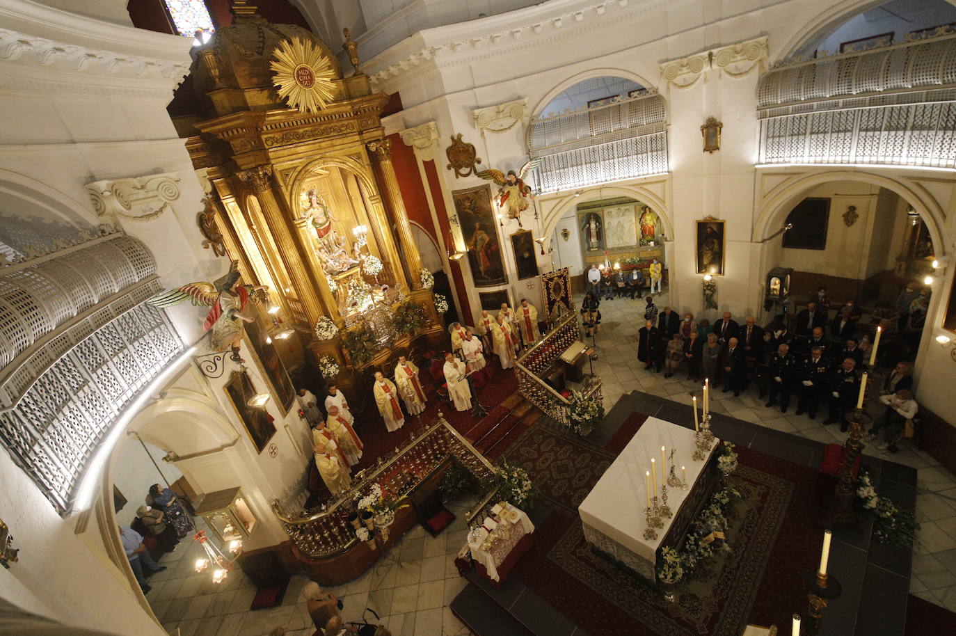 Día de San Rafael en Córdoba | La misa votiva, en imágenes
